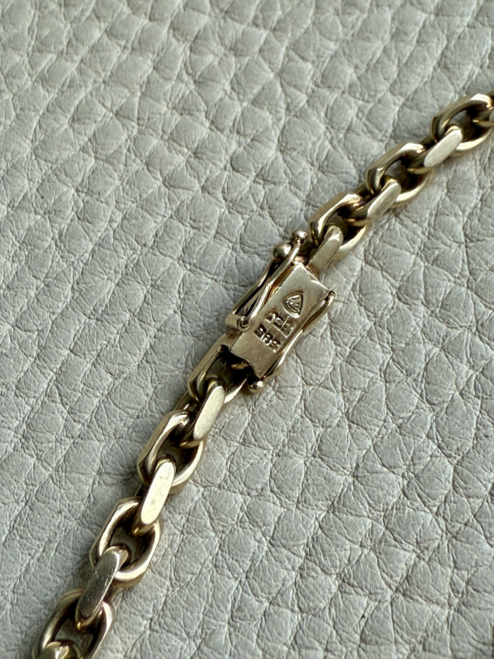 Vintage Biker Link Bracelet in 14k solid gold - Signed EEJ - 7.6 inch length