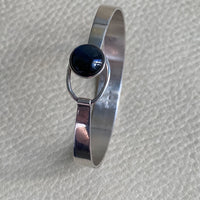Finnish Vintage Sterling Silver Bangle with Spectrolite Cabochon Clasp -Pertti Hakuli for Kaunis Koru - 6.75 inch interior