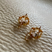 Special and sparkly!! - White topaz and 18k gold Modernist flower earrings - Vintage Scandinavian