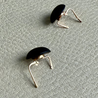 Excellent! 18k Gold set with Black Jet Vintage early 20th Century era Dome Earrings