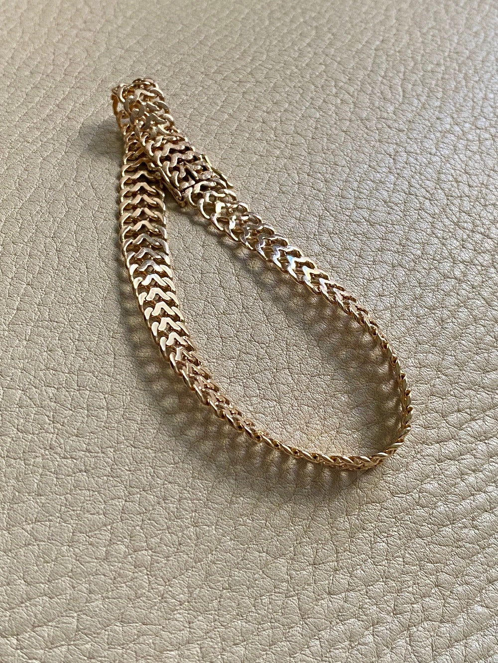 1956 Swedish vintage Herringbone bracelet in 18k gold - 7.8 inch length