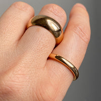 Made in 1945 - 18k Gold band ring - size 9.5
