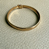 Italian Vintage High Polish Omega Link Bracelet in 14k Gold - 7 inch length