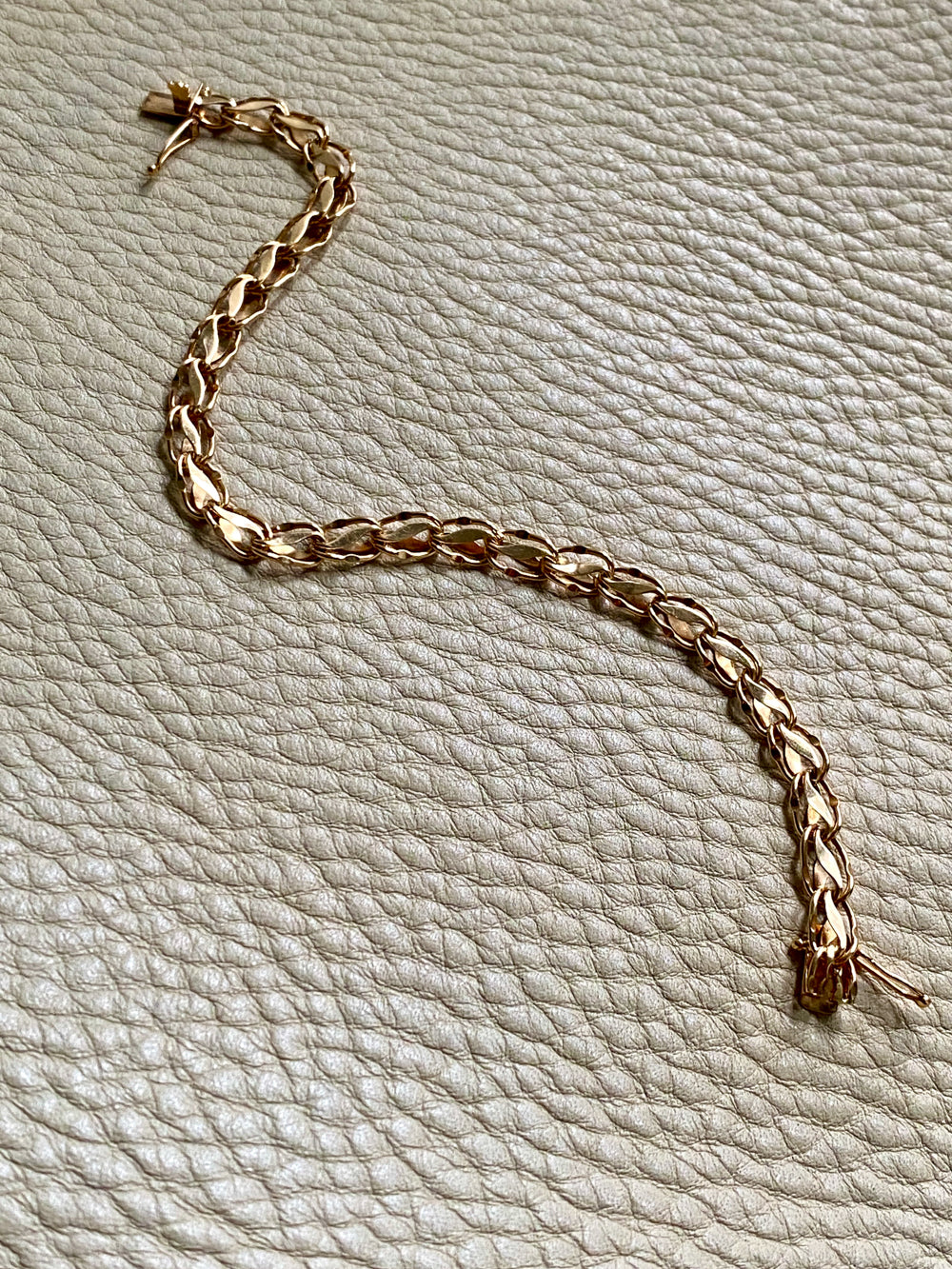 Undulating leaf link bracelet in 18k gold - Swedish vintage 1958 - 7 inch length