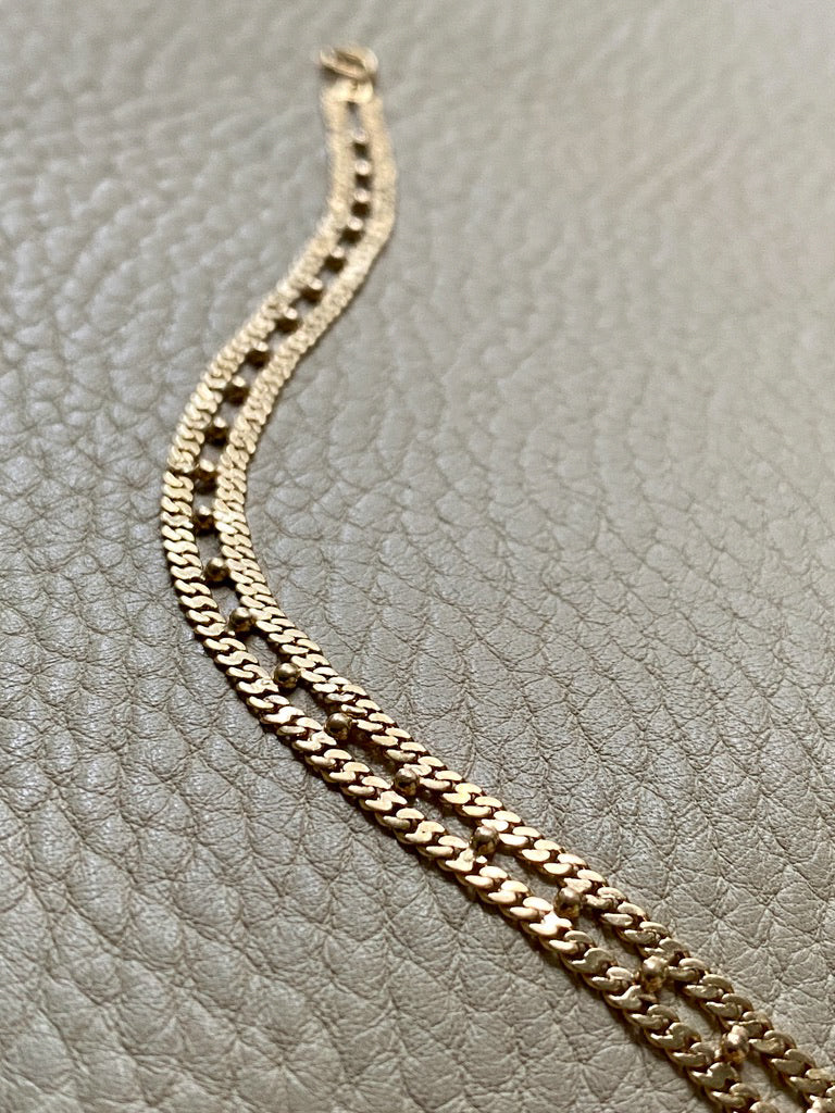 18k Gold double row pressed curb link bracelet -  7.75 inch length
