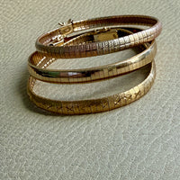 Italian Vintage High Polish Omega Link Bracelet in 14k Gold - 7 inch length