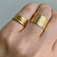 Dolores Vintage Engraved 14k Gold Band Ring Circa 1900-1950 - Size 5.25