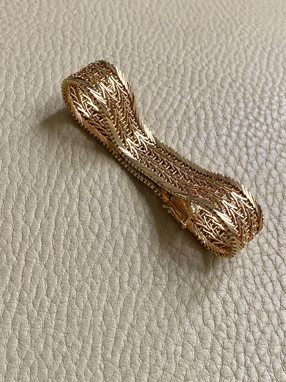 Phenomenal Danish link bracelet in 14k solid gold - by Jørn Arne Backhausen - 6.75 inch length