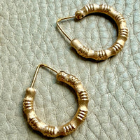 Vintage Italian 18k Bamboo pattern Gold Hoop Earrings – 1 inch diameter