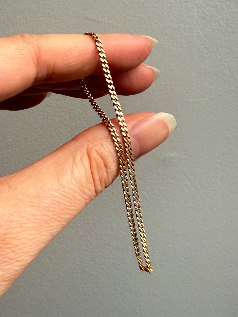 Victorian era 18k gold skinny pressed curb bracelet - 7.3 inch length