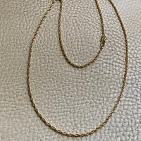Vintage Spiral Link Chain Necklace in 18k Gold - 22.5 Inch Length