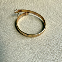 Italian Vintage High Polish Omega Link Bracelet in 14k Gold - 7 inch length