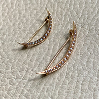 14k Gold Antique Graduated Seed Pearl Crescent Moon Brooch - Medium