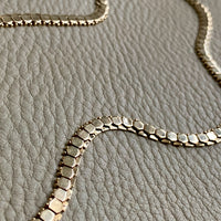 Sensational Vintage Hexagon Link gold necklace made in solid 18k gold - 17.6 inch length