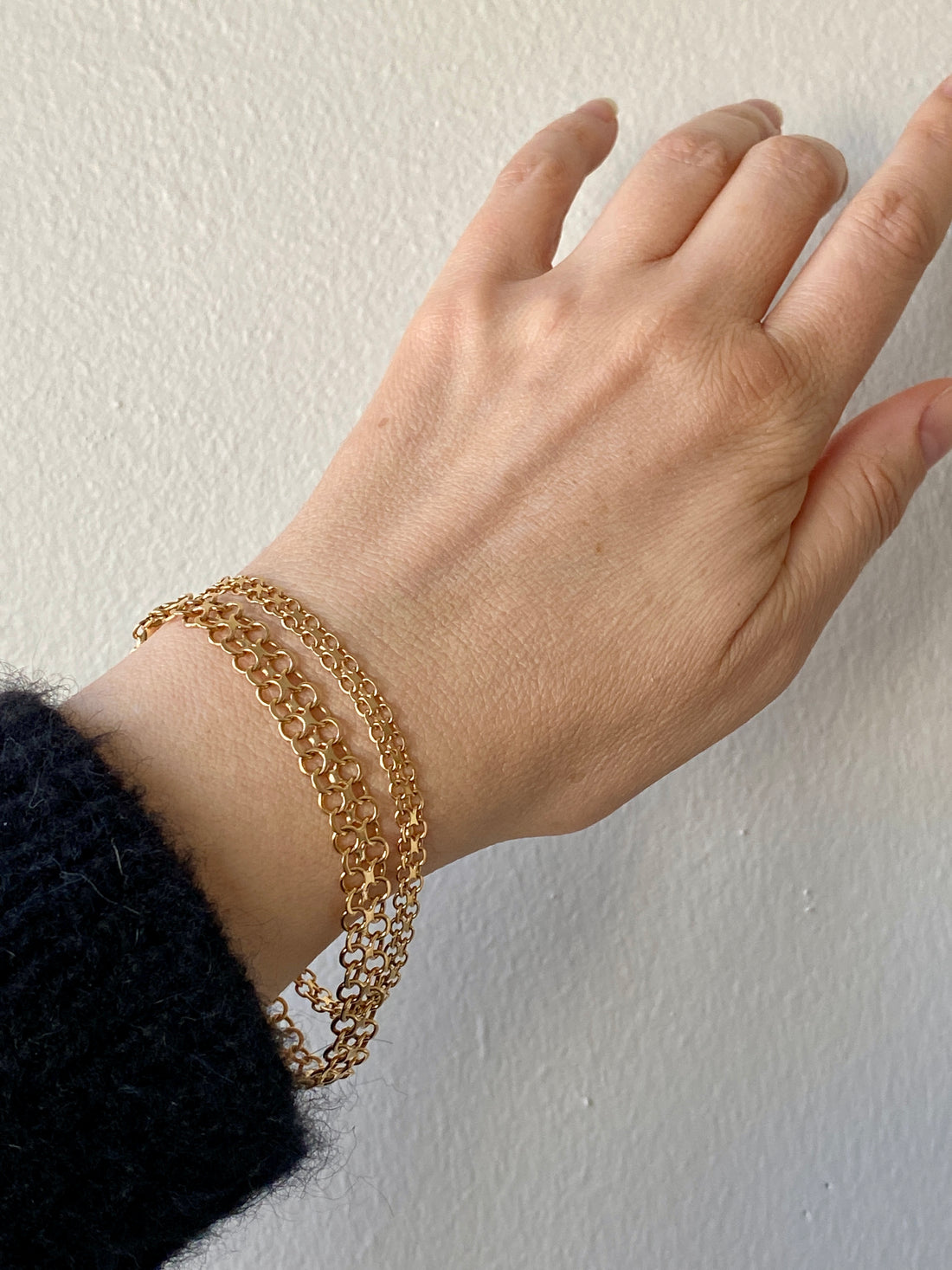 1962 Slender x-link bracelet in 18k gold - Vintage from Stockholm, Sweden - 7.5 inch length