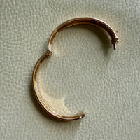 SUBLIME Midcentury Era Smooth Wide 18k gold Hinged Bangle - 7.25 inch interior circumference
