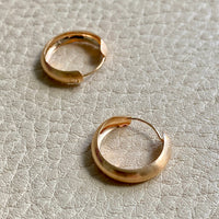 Classic matte finish 18k solid gold hoop earrings - 0.6 inch diameter