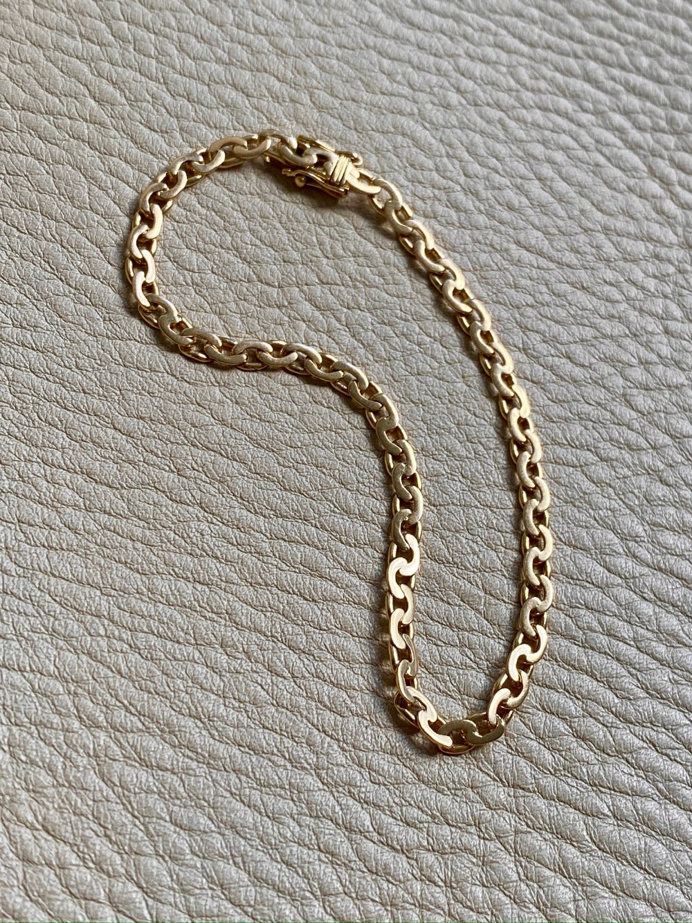 1946 Virola link bracelet  in 18k gold - 7.6 inch length