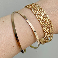 Vintage 14k solid gold bangle - 8.25 inch interior circumference