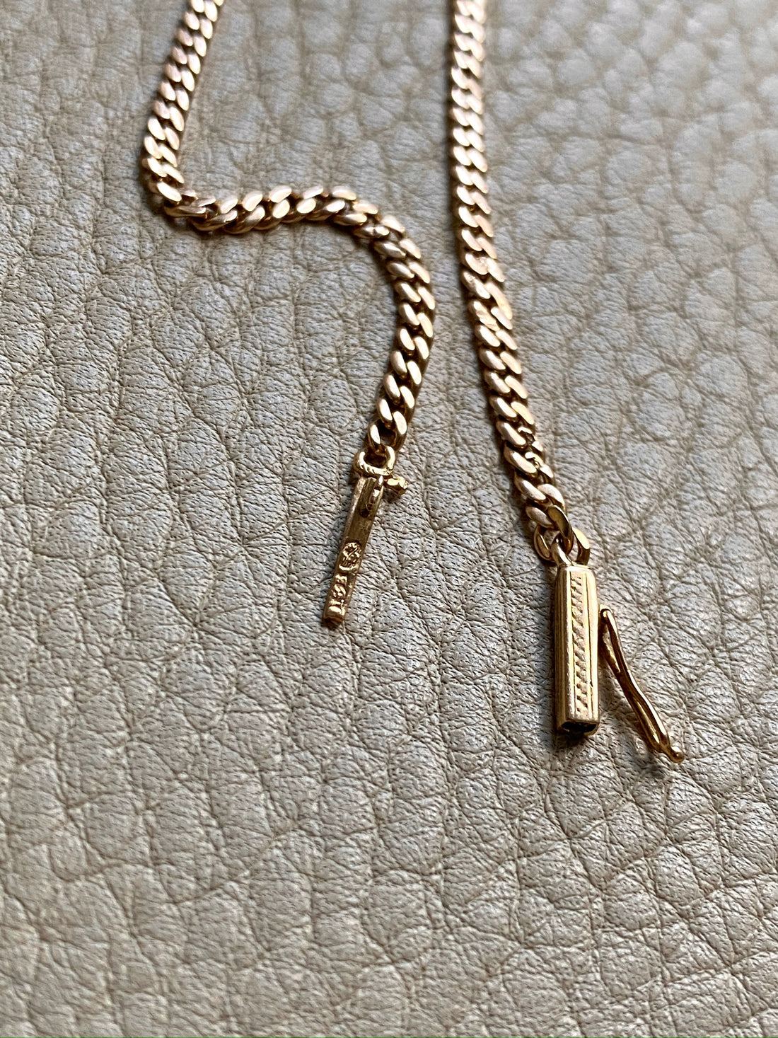 Vintage 18k gold curb bracelet - 7.5 inch length
