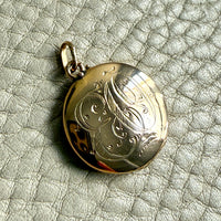 Vintage Hand Engraved Circular Locket Pendant in 18k Gold