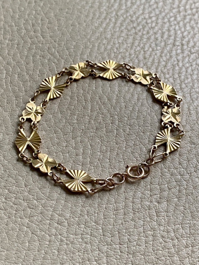 Midcentury Engine Turned 10k Gold Flowers and Fans Link Bracelet - 7.5 inch length