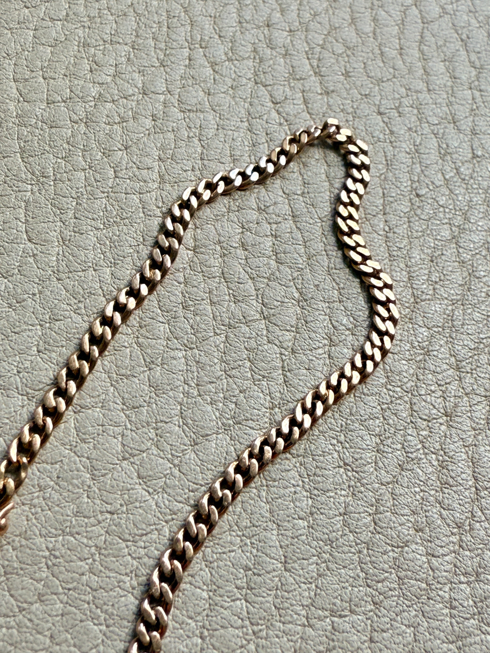 Victorian era 18k gold skinny pressed curb bracelet - 7.3 inch length