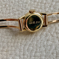 Vintage Ladies Gubelin Watch in 18k gold with bracelet band by Rey Urban 1960 - 6.25 inch interior