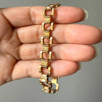 1960s Vintage Italian Dimensional Link Bracelet 18k Gold – 7.25 Inch Length