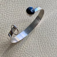 Finnish Vintage Sterling Silver Bangle with Spectrolite Cabochon Clasp -Pertti Hakuli for Kaunis Koru - 6.75 inch interior
