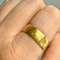 1871 Antique British 18k Gold Domed Band Ring – Size 10