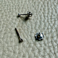 Vintage Italian 18k white gold diamond stud earrings with threaded posts