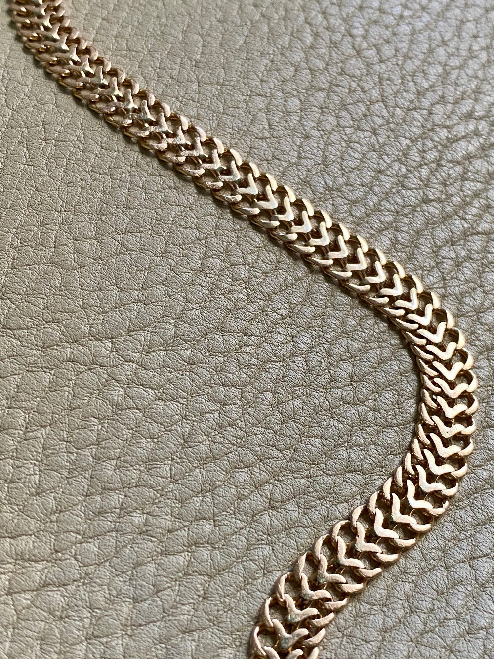 1956 Swedish vintage Herringbone bracelet in 18k gold - 7.8 inch length