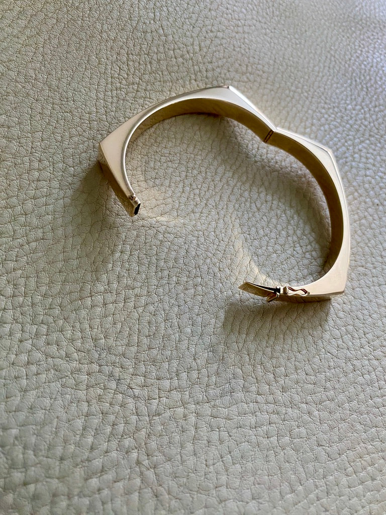 Incredible!! Danish 14k gold geometric hinged bangle - Midcentury era - by Bernhard Hertz