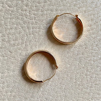 Classic 18k solid gold hoop earrings - just under 1 inch diameter