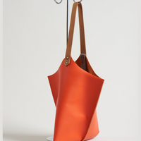 Wedge bag - Papaya orange leather