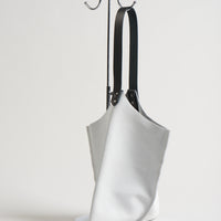 Wedge bag - Dove white suede