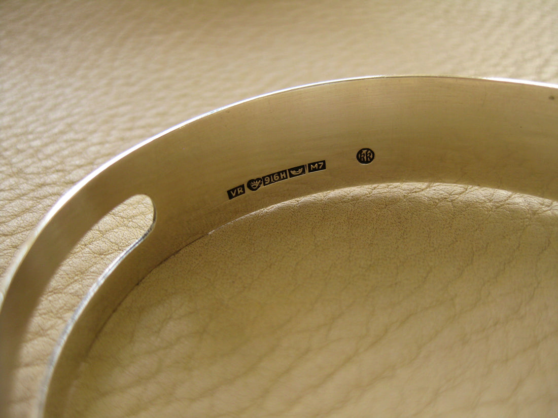 1965 Modernist Finnish silver polished bracelet with oval cutout