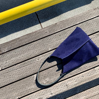 Wedge bag - Lapis blue suede