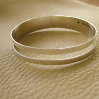 1965 Modernist Finnish silver polished bracelet with oval cutout