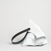 Wedge bag - Dove white suede