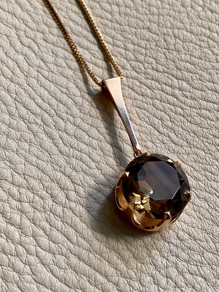 Large smoky deals quartz pendant