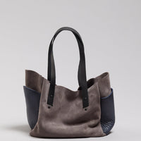 Design your own CUSTOM colorway with Jill - Brev carryall leather bag