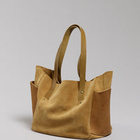 Brev MEDIUM carryall - Dark Chocolate & Black