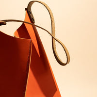 Wedge bag - Papaya orange leather