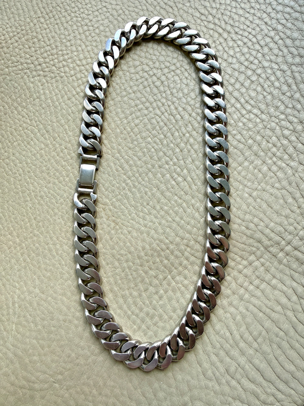 158 gram Vintage Colombian Solid Silver Curb Link Chain Necklace – 18 Inch Length
