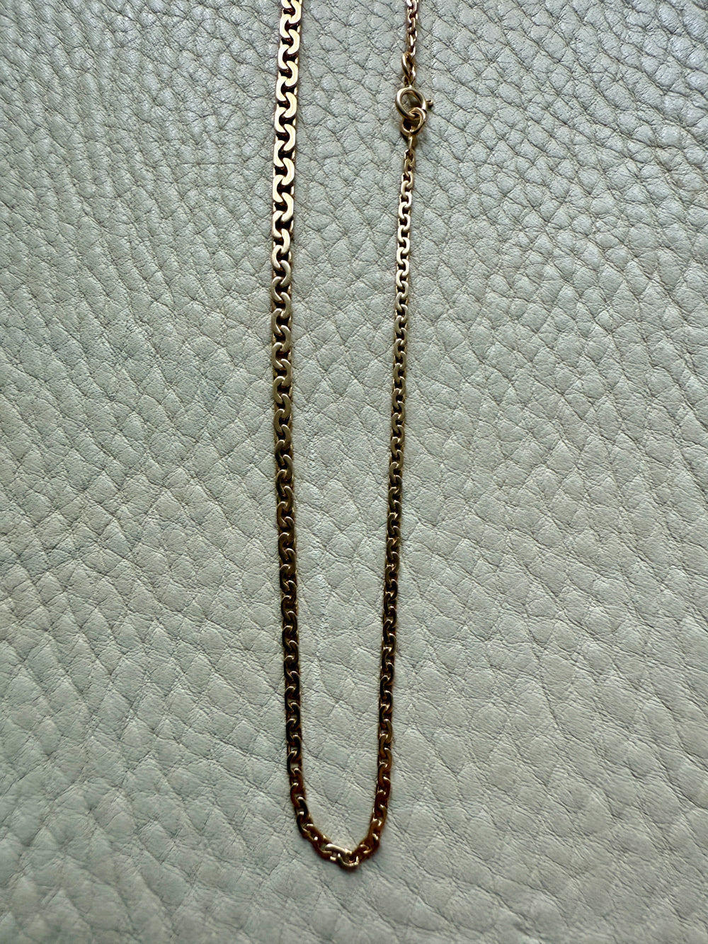 Vintage 18k gold Virola Link Necklace - Graduated width - 17.4 inch length