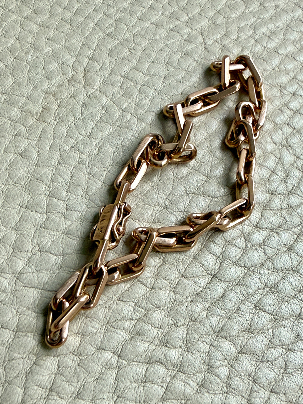 Italian Midcentury era 18k gold biker link bracelet 4.8mm width - 8.1 inch length