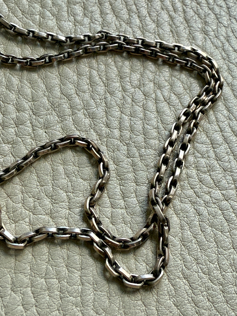 REDUCED! Antique Longuard Oval Belcher Chain in Pale Yellow 7k gold - 20 inch necklace length