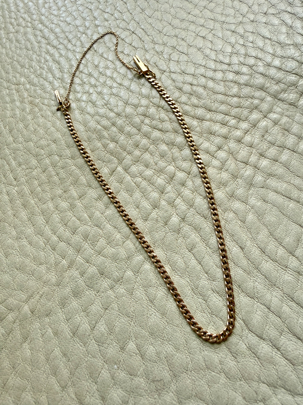 Silky Slender Vintage Swedish 18k Gold Curb Link Bracelet – 7.5 Inch Length